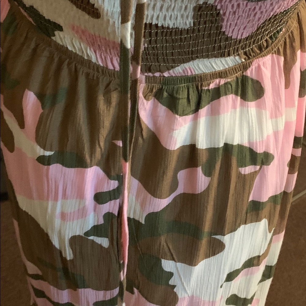 Hot and Delicious CAMO Dress - Picture 3 of 8